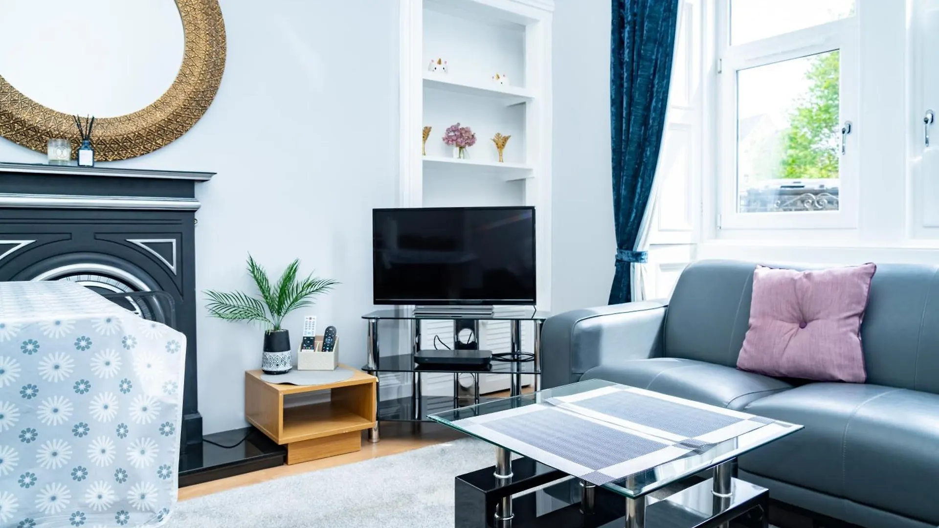 3Br Home Next To Stadium Near Airport Sleeps 7 Edimburgo 0*,