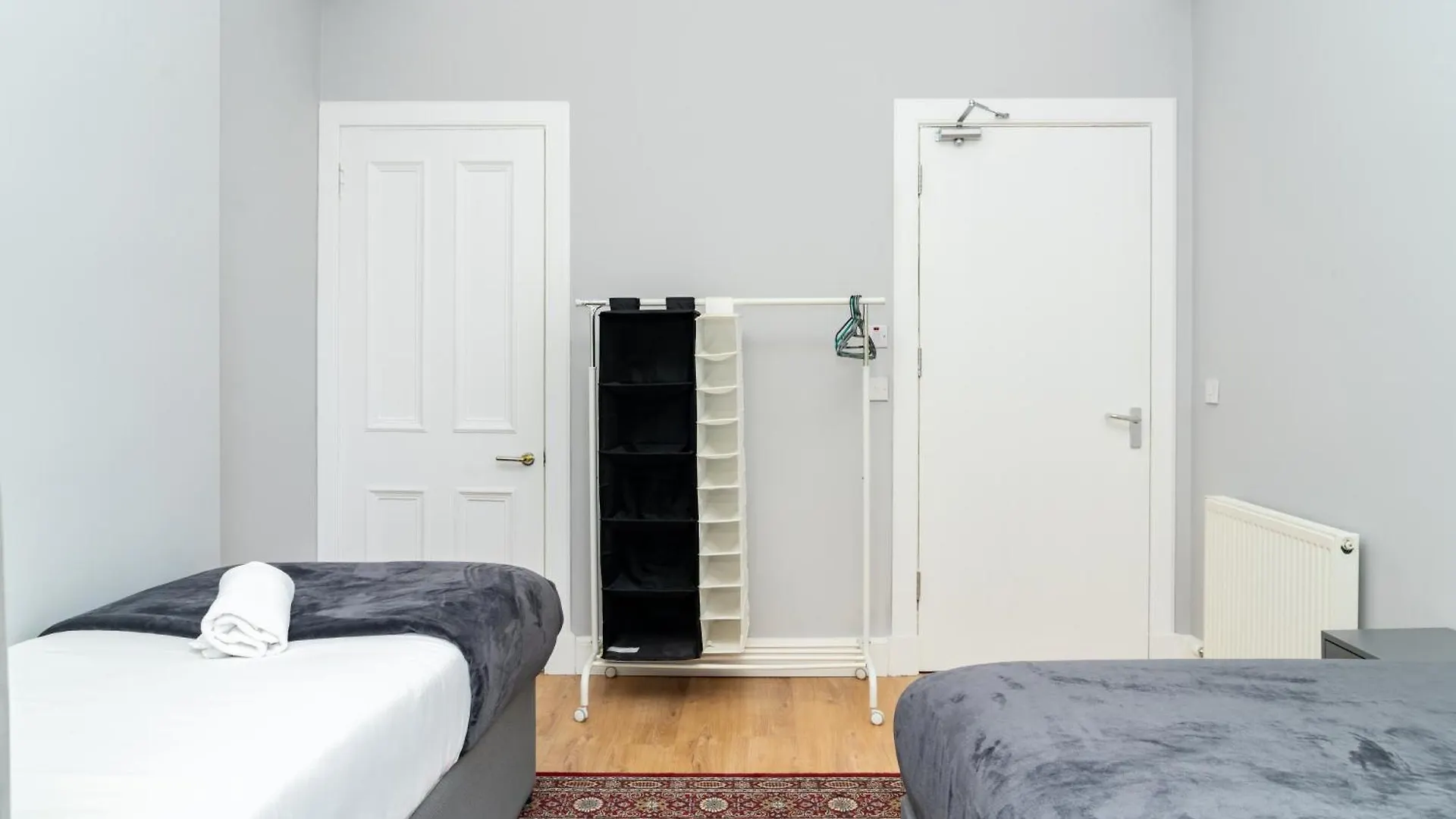 3Br Home Next To Stadium Near Airport Sleeps 7 Edimburgo