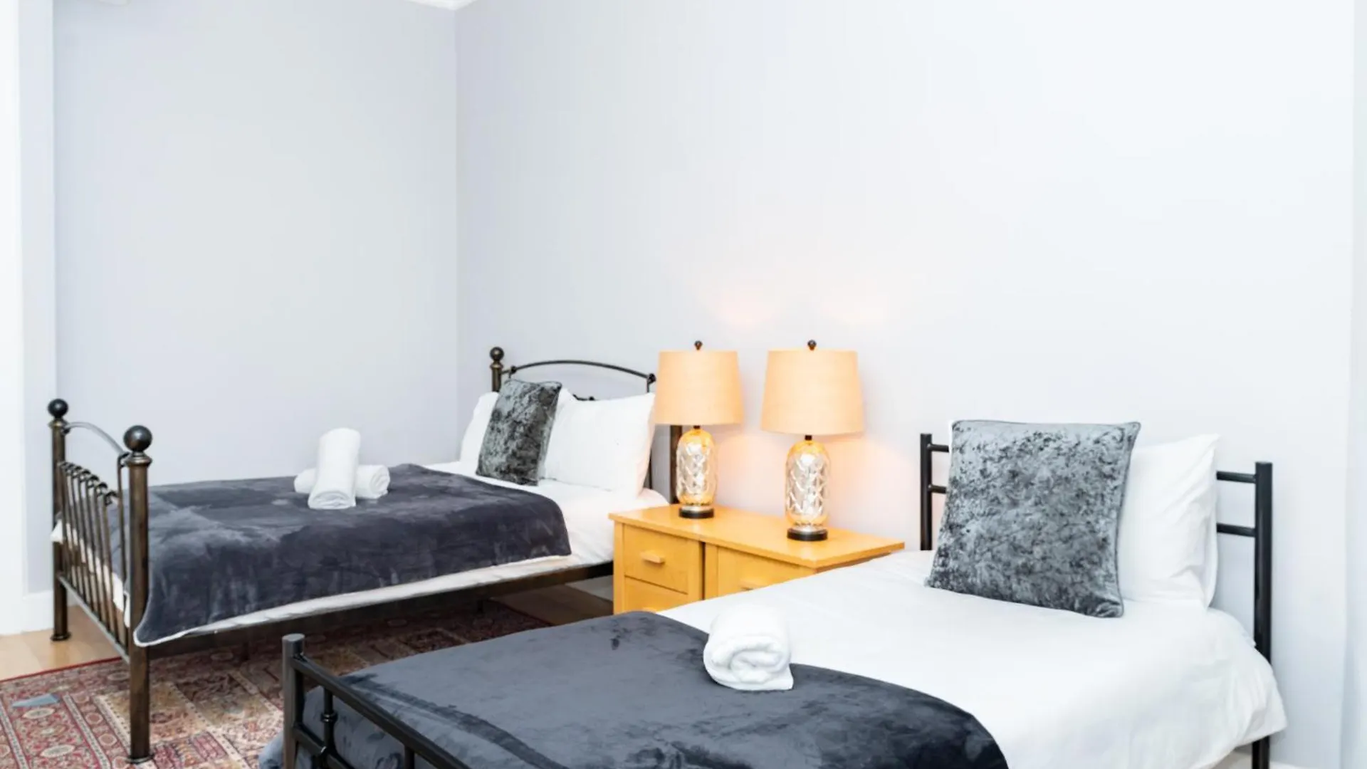 Apartamento 3Br Home Next To Stadium Near Airport Sleeps 7 Edimburgo