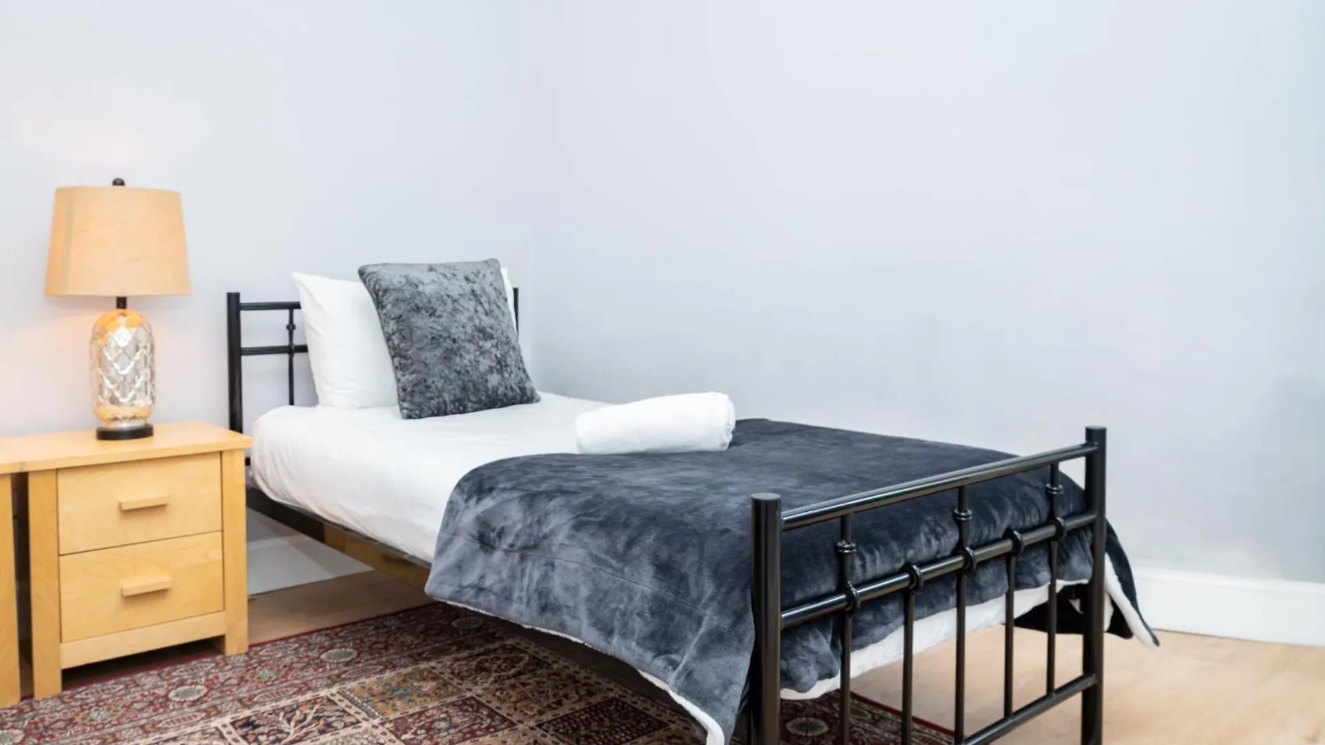 3Br Home Next To Stadium Near Airport Sleeps 7 Edimburgo Apartamento